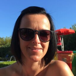 Carmen B. Dörfler